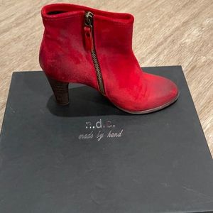 Worn once n.d.c. Made by Hand red suede shoes size 37